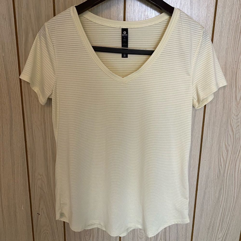 Yoga top